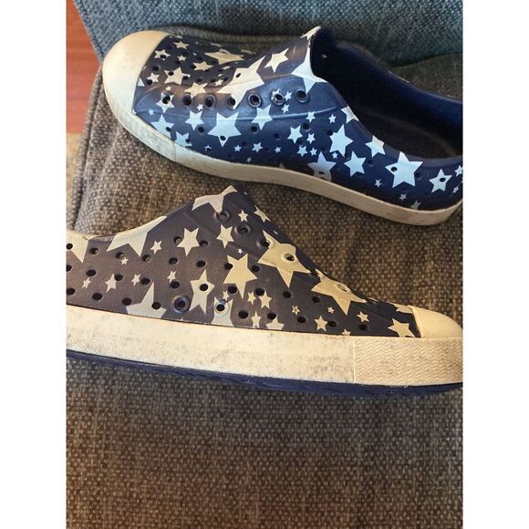 Native Jefferson shoes Kids size 3 - Picture 8 of 8